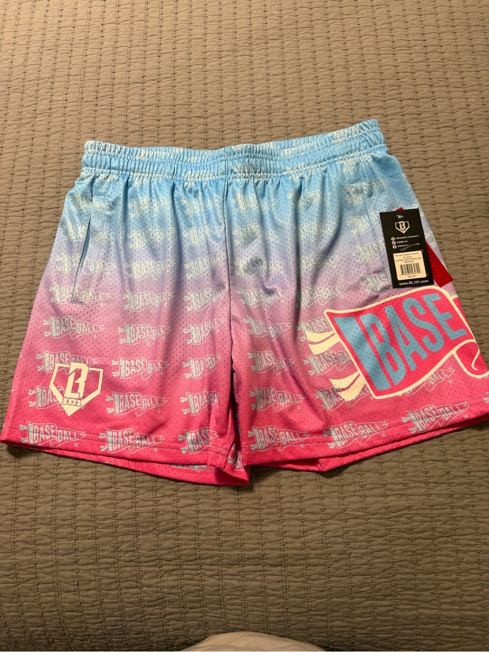 Baseball Lifestyle 101 Pennant Gradient Shorts